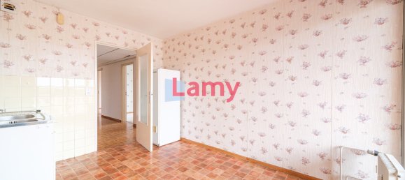 3 bedrooms Apartment in Mulhouse, France No. 53695 8