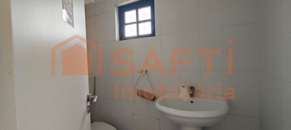 Lagerhaus in Abiul, Portugal 1268m², Nr. 302727 4