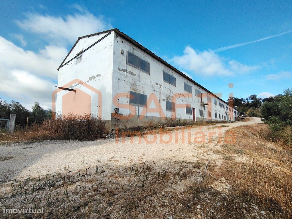 1268m² Warehouse in Abiul, Portugal No. 302727