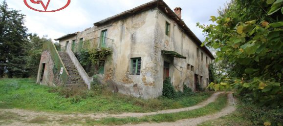 6 rooms House in Laterina Pergine Valdarno, Italy No. 229016 2