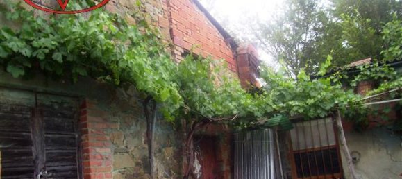 6 rooms House in Laterina Pergine Valdarno, Italy No. 229016 4