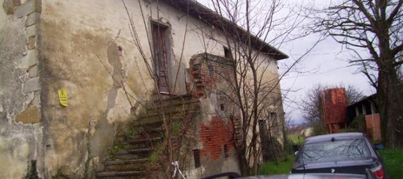 6 rooms House in Laterina Pergine Valdarno, Italy No. 229016 23