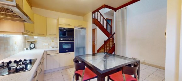 Casa de 3 dormitorios en Chelles, France No. 141634 5