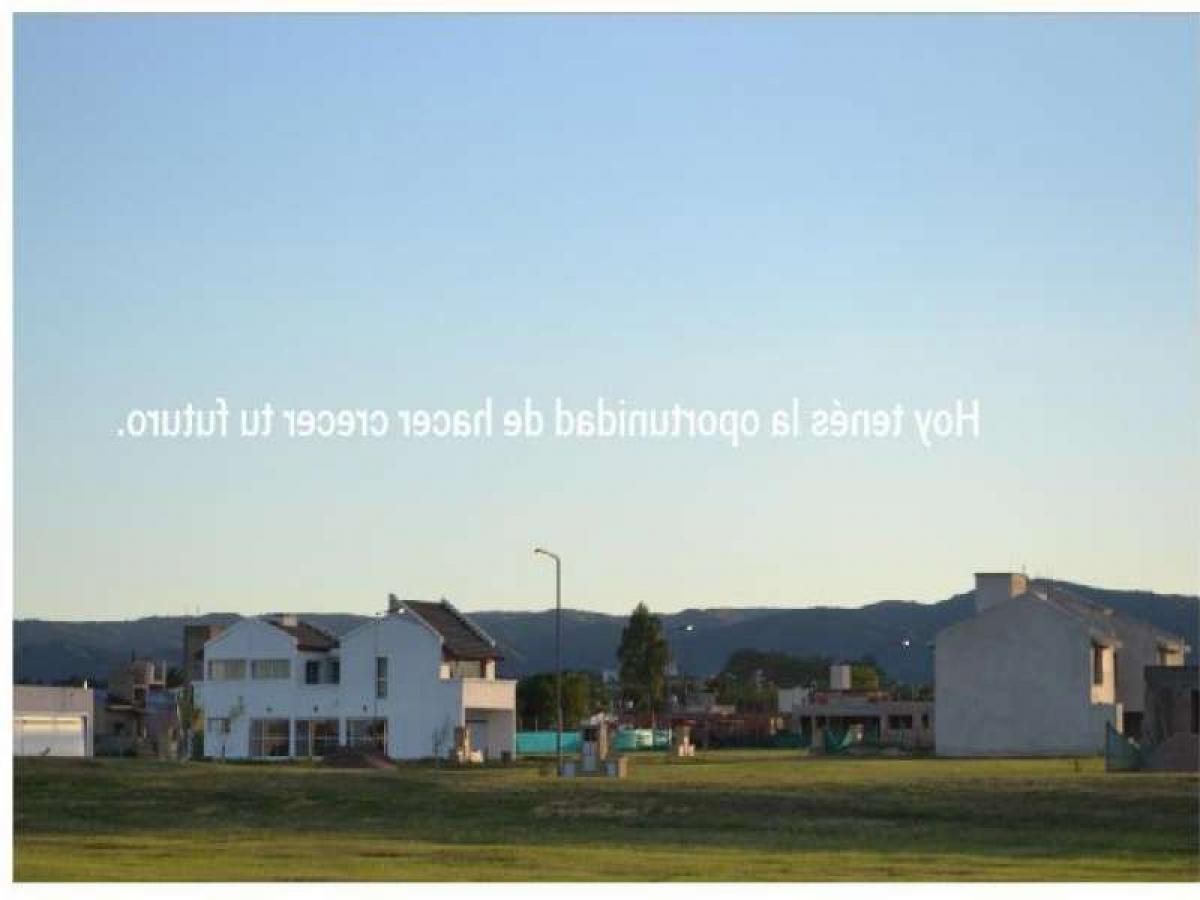  Land in Cordoba, Argentina No. 48919