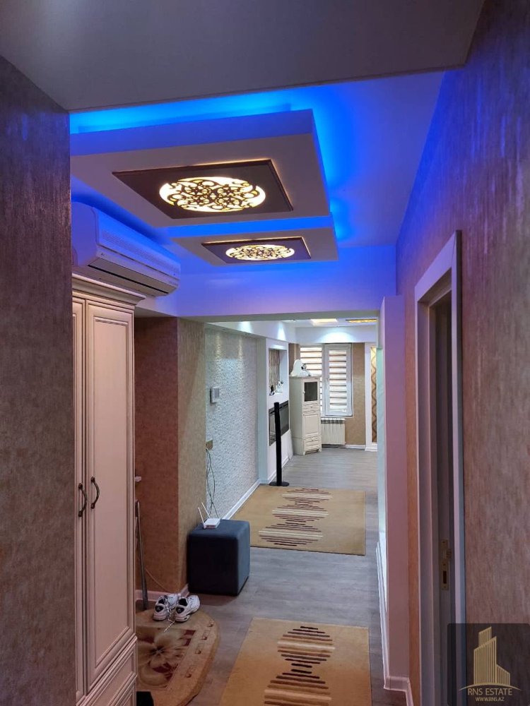 Apartamento de 3 dormitorios en Nasimi, Azerbaijan No. 1447