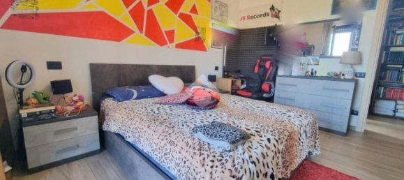 Квартира с 2 комнатами в Асти, Италия № 152883 8