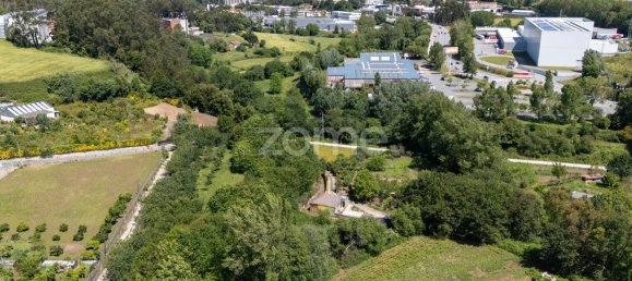 1293m² Land in Matosinhos, Portugal No. 84120 10