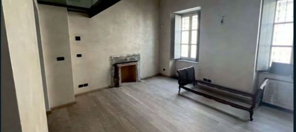 5غرفة شقة في Turin, Italy رقم 50188 34