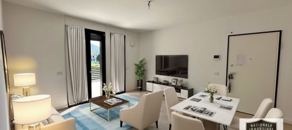 3 rooms Apartment in Florence, Italy No. 52123 5