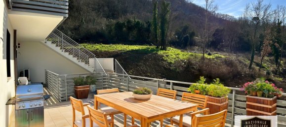 3 rooms Apartment in Florence, Italy No. 52123 2