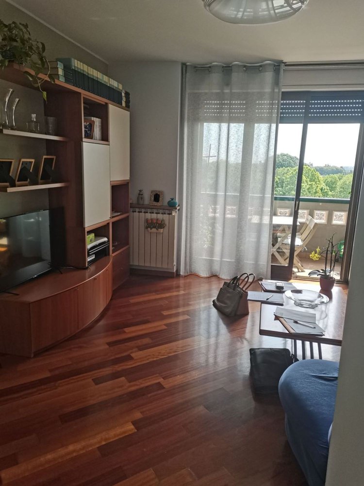 3-salle Appartement à Paderno Dugnano, Italy No. 222391