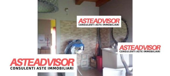 9 rooms House in Viale, Italy No. 309087 5