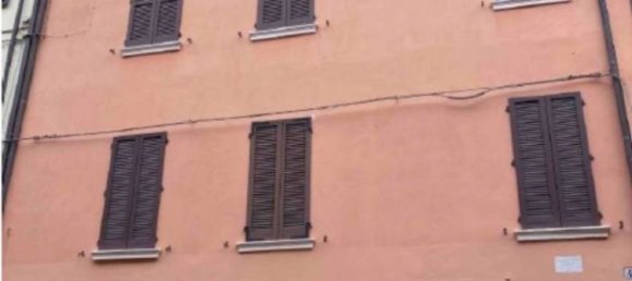 1 bedroom Apartment in Ferrara, Italy No. 19567 2