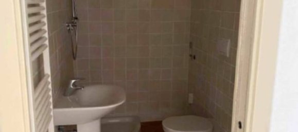 1 bedroom Apartment in Ferrara, Italy No. 19567 11