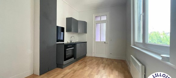 8 bedrooms Building in Ronchin, France No. 218813 6