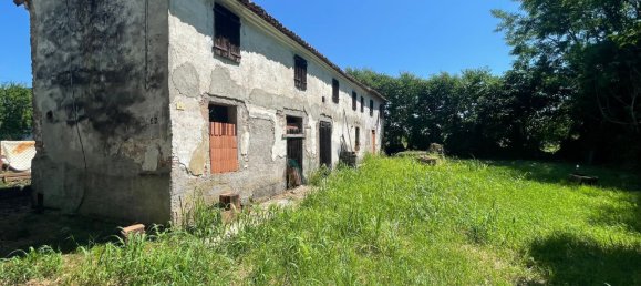 4 rooms House in Morgano, Italy No. 298754 6