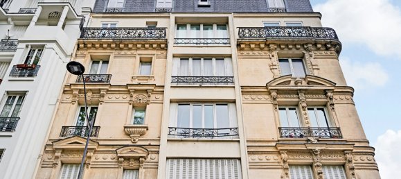 Studio in Paris, France No. 286593 3