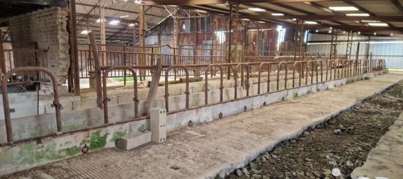 5 bedrooms House in Moliens, France No. 62458 22