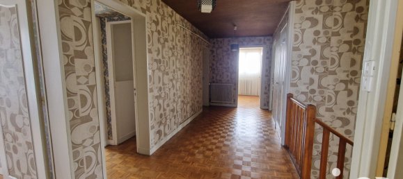 5 bedrooms House in Moliens, France No. 62458 17