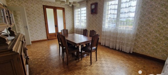 5 bedrooms House in Moliens, France No. 62458 9