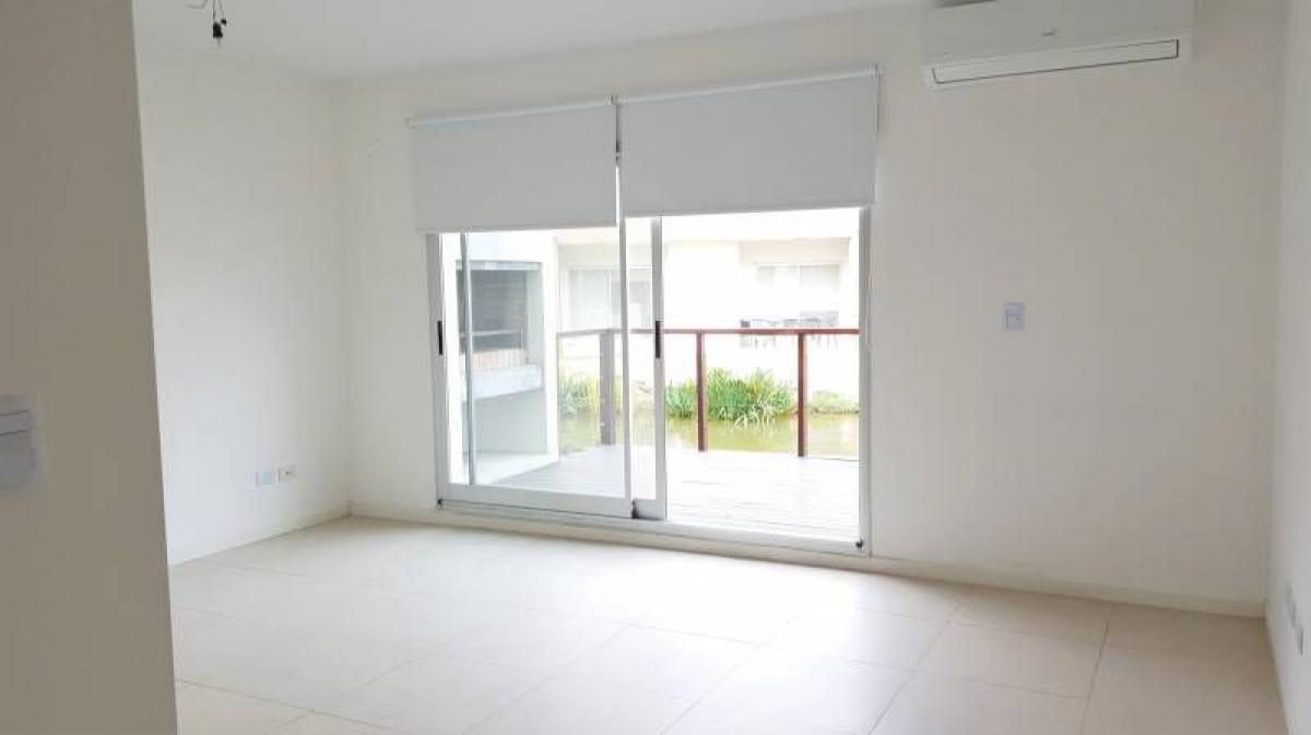 Studio in Tigre, Argentina No. 16387