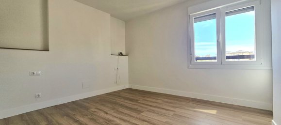 3 bedrooms Apartment in Fuengirola, Spain No. 149519 3