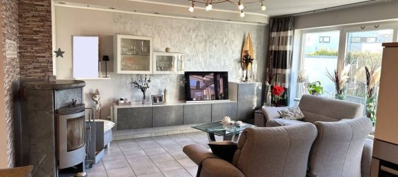 Дом с 5 комнатами в Эссен, Германия № 41575 4