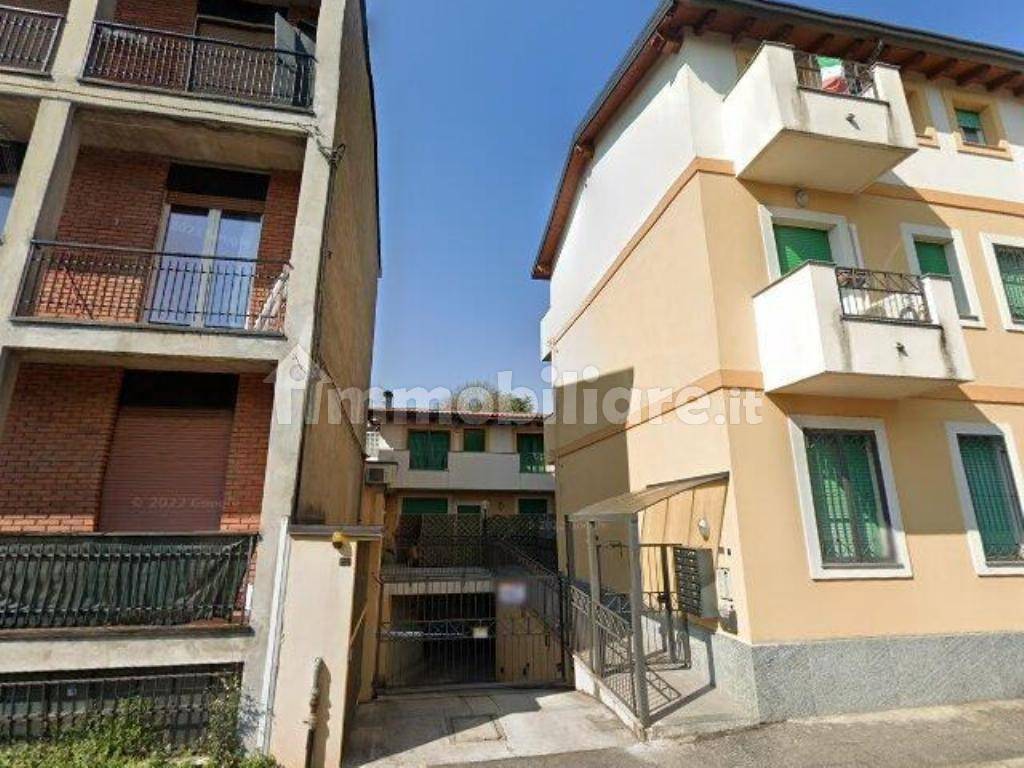 Apartamento de 2 dormitorios en Lissone, Italy No. 282939