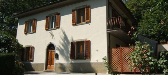 11 rooms Villa in Bagni di Lucca, Italy No. 138157 5