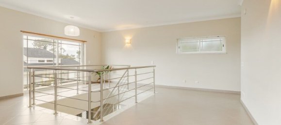 5 bedrooms Villa in Almada, Portugal No. 97091 34