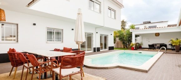 5 bedrooms Villa in Almada, Portugal No. 97091 5
