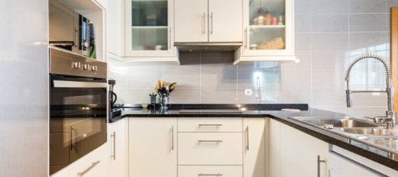 5 bedrooms Villa in Almada, Portugal No. 97091 28