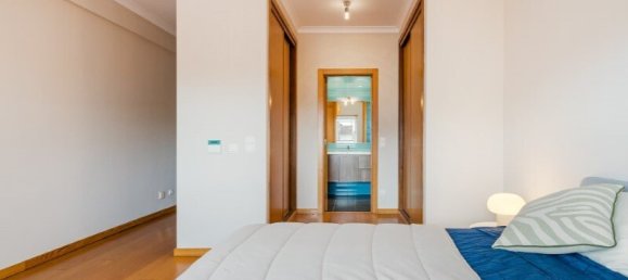 5 bedrooms Villa in Almada, Portugal No. 97091 47