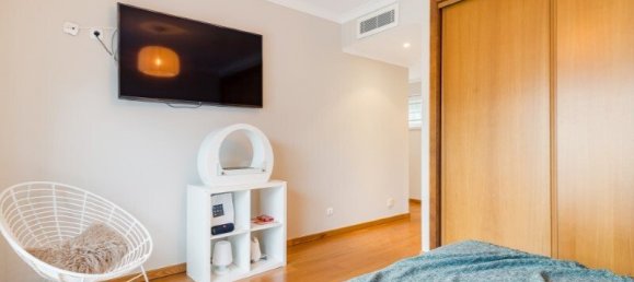 5 bedrooms Villa in Almada, Portugal No. 97091 38