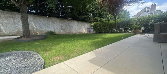 Квартира с 2 спальнями в Сен-Сир-сюр-Луар, Франция № 314074 11