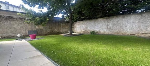 Квартира с 2 спальнями в Сен-Сир-сюр-Луар, Франция № 314074 9