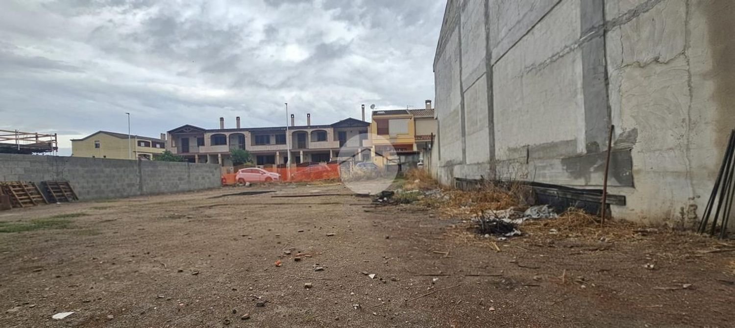 Grundstück in Quartucciu, Italy, Nr. 402423