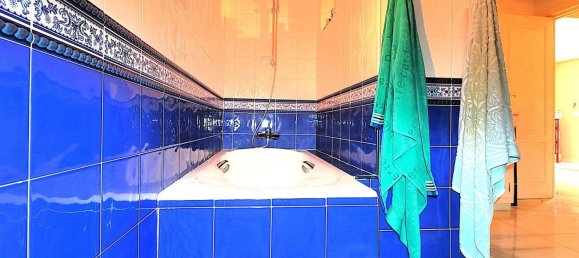 Ático de 4 dormitorios en Estepona, Spain No. 149819 18