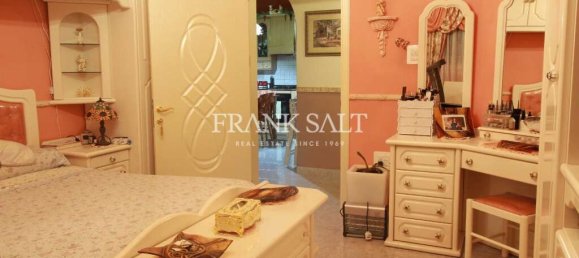 3 bedrooms Maisonette in Zabbar, Malta No. 2452 4