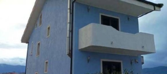 3 rooms House in Montesano sulla Marcellana, Italy No. 11066 2