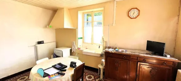 2 Schlafzimmer Stadthaus in Coiffy-le-Haut, France, Nr. 86253 3