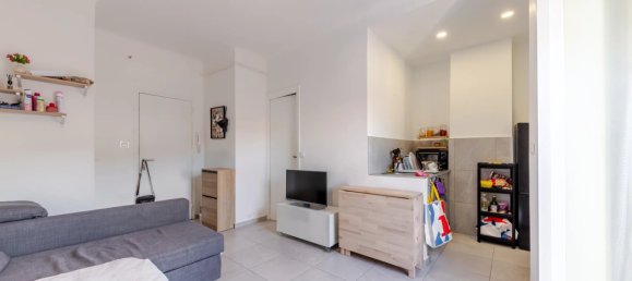 Studio in Nice, France, Nr. 331861 2