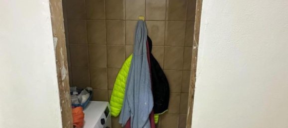 7 rooms Apartment in Massa, Italy No. 188973 17