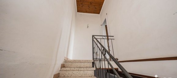 3 Schlafzimmer Wohnung in Ferrara, Italy, Nr. 313274 9