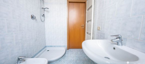 3 Schlafzimmer Wohnung in Ferrara, Italy, Nr. 313274 16