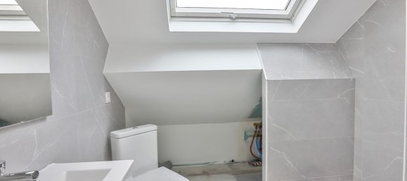 4 bedrooms House in Elancourt, France No. 166974 9