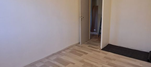 2 bedrooms House in Montelimar, France No. 322440 3