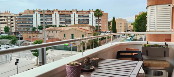 Apartamento de 3 dormitorios en Cornellà de Llobregat, Spain No. 145076 13