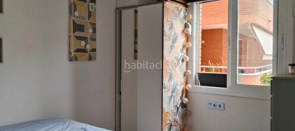 Apartamento de 3 dormitorios en Cornellà de Llobregat, Spain No. 145076 10