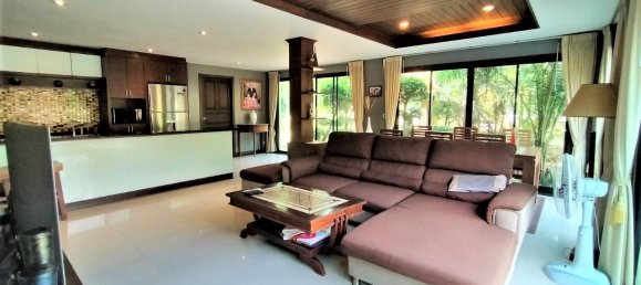 Café/restaurante de 3 dormitorios en Pattaya, Thailand No. 1099 23